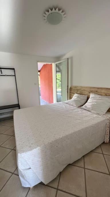 Maison Arcachonnaise Sur Merignac Bagian luar foto